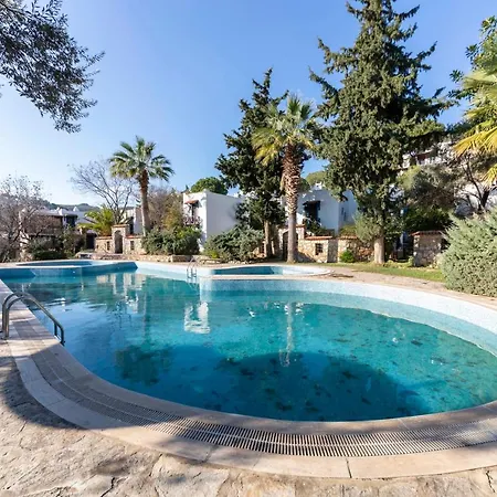 Charming Villa With Pool And Garden Surrounded By Nature In Bodrum Karabag